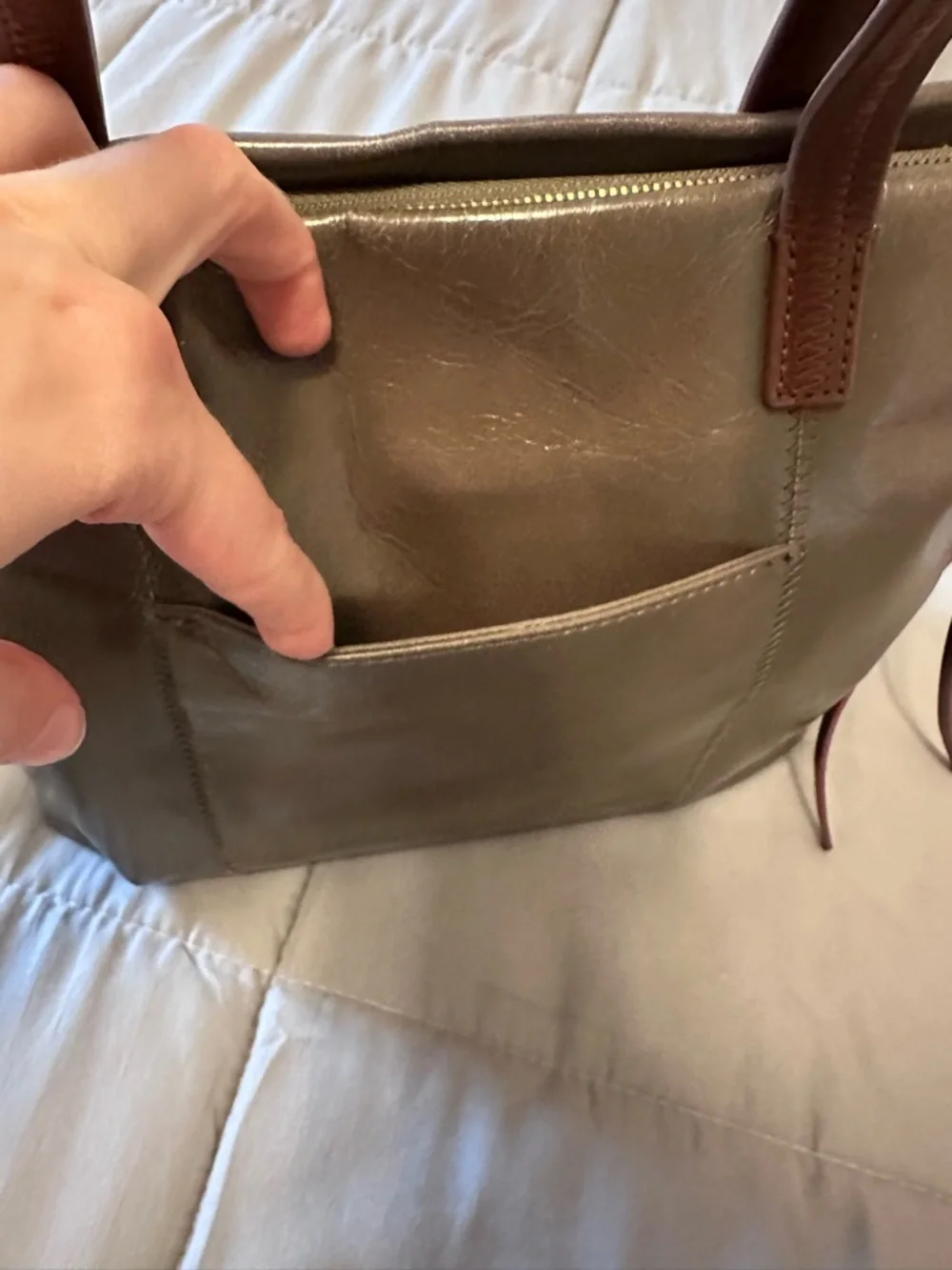 Hobo Cecily Tote Bag Gray Leather Brown Trim - Picture 4 of 7